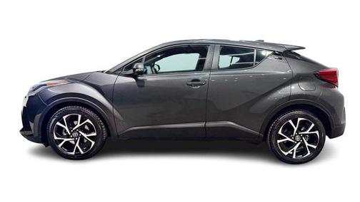 2022 Toyota C-HR XLE