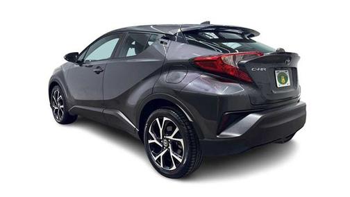 2022 Toyota C-HR XLE
