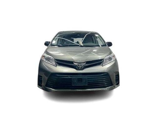 2018 Toyota Sienna SE