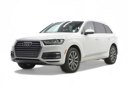 2019 Audi Q7 45 Premium Plus