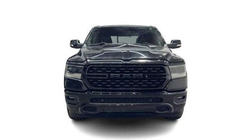 Diamond Black Crystal Pearlcoat 2022 RAM 1500 Big Horn/Lone Star