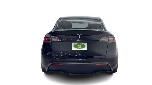 2024 Tesla Model Y Long Range Dual Motor All-Wheel Drive