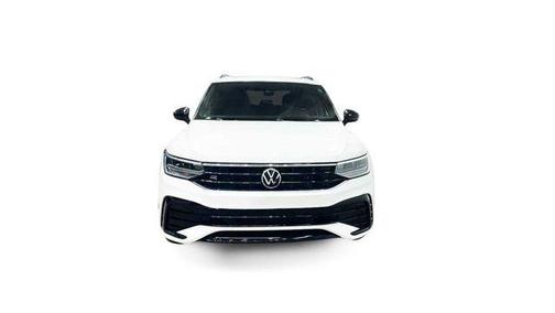 Opal White 2023 Volkswagen Tiguan 2.0T SE