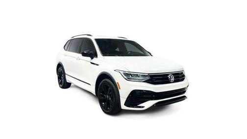 Opal White 2023 Volkswagen Tiguan 2.0T SE