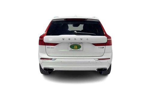 Crystal White Pearl 2019 Volvo XC60 T5 Inscription