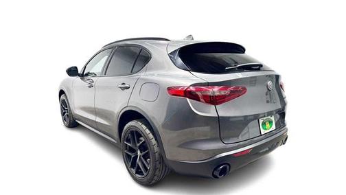 2019 Alfa Romeo Stelvio Base