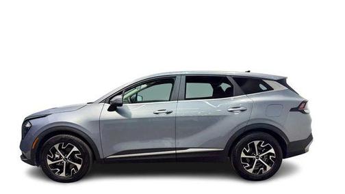 Glacial White Pearl 2024 Kia Sportage EX