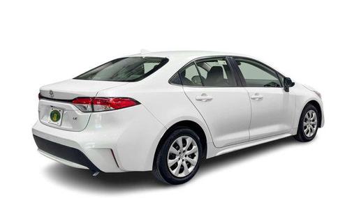 Blizzard Pearl 2021 Toyota Corolla LE
