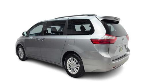 2017 Toyota Sienna XLE Premium
