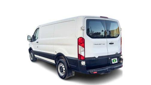 2015 Ford Transit-250 Base