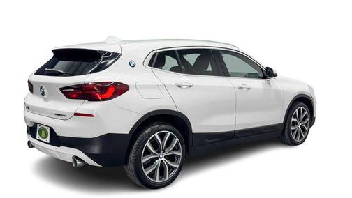 Alpine White 2021 BMW X2 sDrive28i