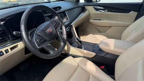 2017 Cadillac XT5 Base