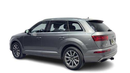 Graphite Gray Metallic 2018 Audi Q7 3.0T Premium Plus
