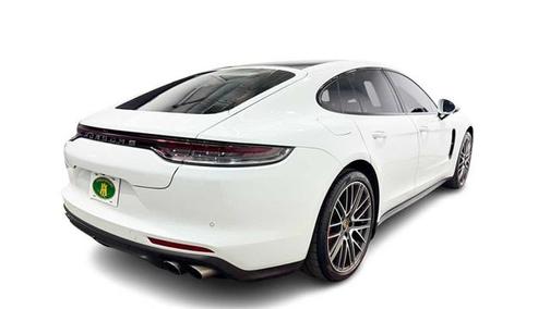2022 Porsche Panamera 4S