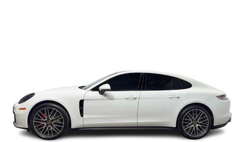 2022 Porsche Panamera 4S