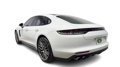 2022 Porsche Panamera 4S