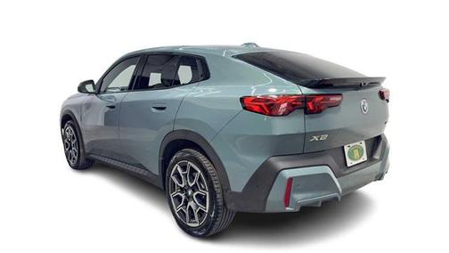 2025 BMW X2 xDrive28i