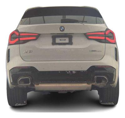 Mineral White Metallic 2022 BMW X3 sDrive30i