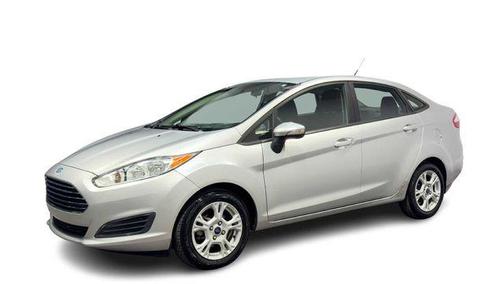 Ingot Silver 2015 Ford Fiesta SE