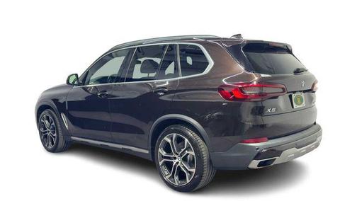 Sparkling Brown Metallic 2021 BMW X5 sDrive40i