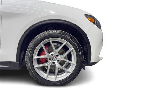 2019 Alfa Romeo Stelvio Ti Sport
