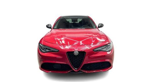 2019 Alfa Romeo Giulia Sport