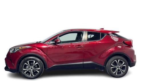 Pearl 2019 Toyota C-HR LE