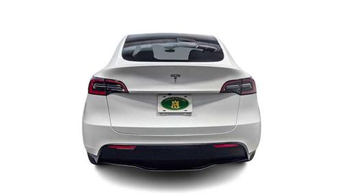 2025 Tesla Model Y Long Range Dual Motor Rear-Wheel Drive