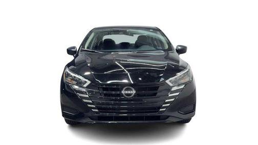 Super Black 2025 Nissan Versa 1.6 S