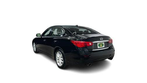 2015 INFINITI Q50 Base