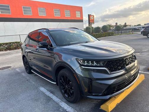 Gravity Grey 2022 Kia Sorento S