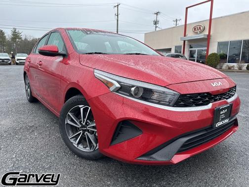 Currant Red 2023 Kia Forte LXS