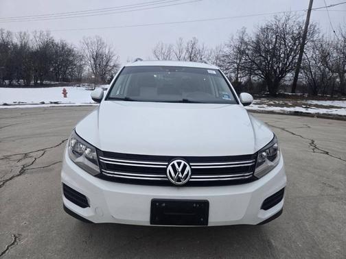 2017 Volkswagen Tiguan 2.0T Wolfsburg Edition