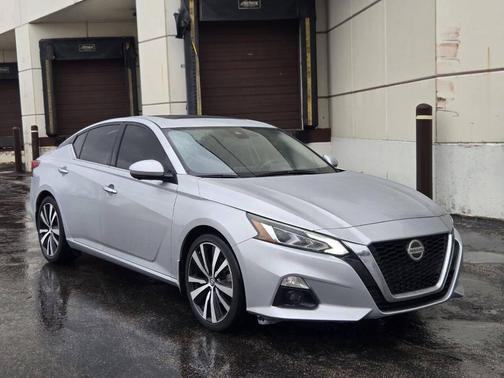 2020 Nissan Altima Platinum VC-Turbo FWD