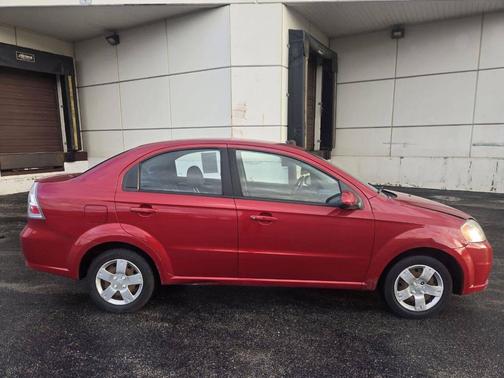 2011 Chevrolet Aveo LT