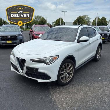 Alfa White 2018 Alfa Romeo Stelvio Sport