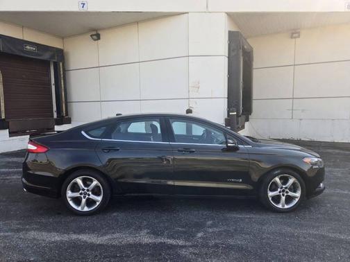 2013 Ford Fusion Hybrid SE Hybrid
