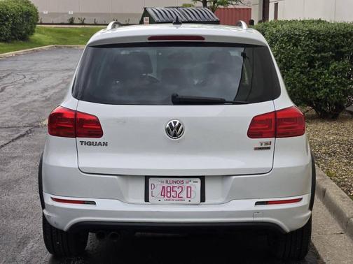 Pure White 2017 Volkswagen Tiguan 2.0T S 4MOTION