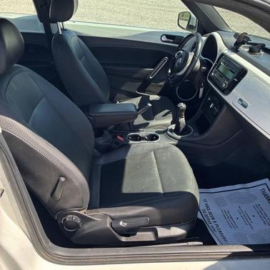 Candy White 2014 Volkswagen Beetle 2.5L