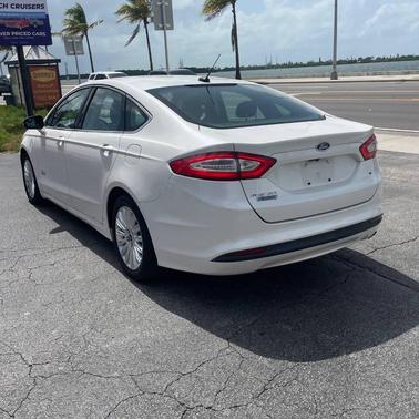 White Platinum Tri-Coat Metallic 2014 Ford Fusion Energi SE Luxury