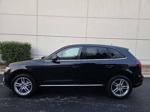 Black 2014 Audi Q5 2.0T Premium Plus