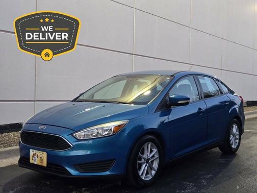 Blue 2015 Ford Focus SE