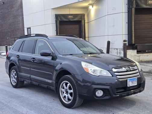 2013 Subaru Outback 3.6R Limited