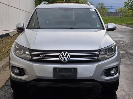 Reflex Silver Metallic 2014 Volkswagen Tiguan 4MOTION Auto R-Line
