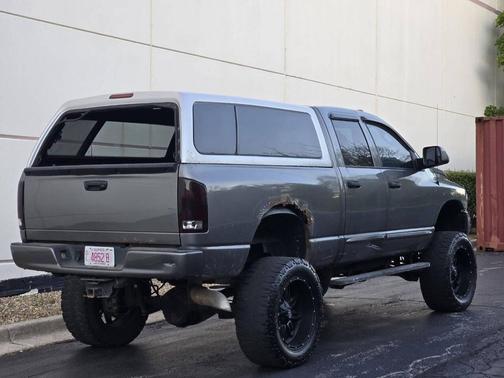 Gray 2005 Dodge Ram 2500 SLT Quad Cab