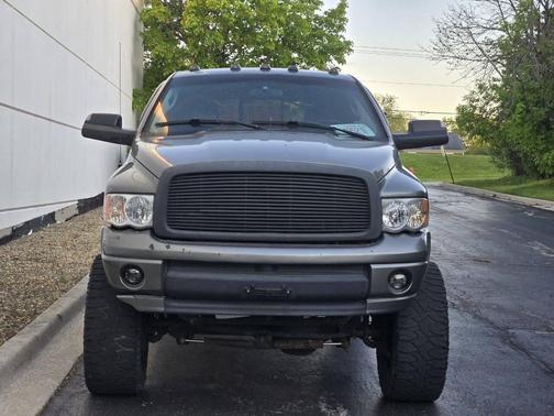 Gray 2005 Dodge Ram 2500 SLT Quad Cab