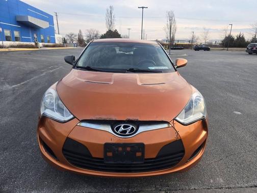 2013 Hyundai Veloster Base