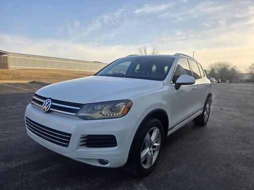 2013 Volkswagen Touareg VR6 Lux