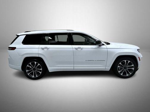 2022 Jeep Grand Cherokee L Overland