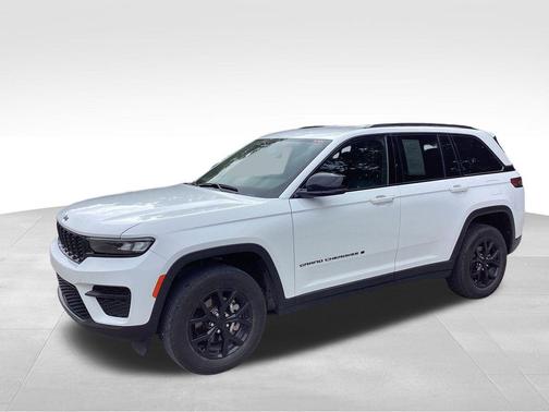 2024 Jeep Grand Cherokee Altitude